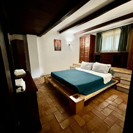 Delle Sorelle Campagnano Di Roma